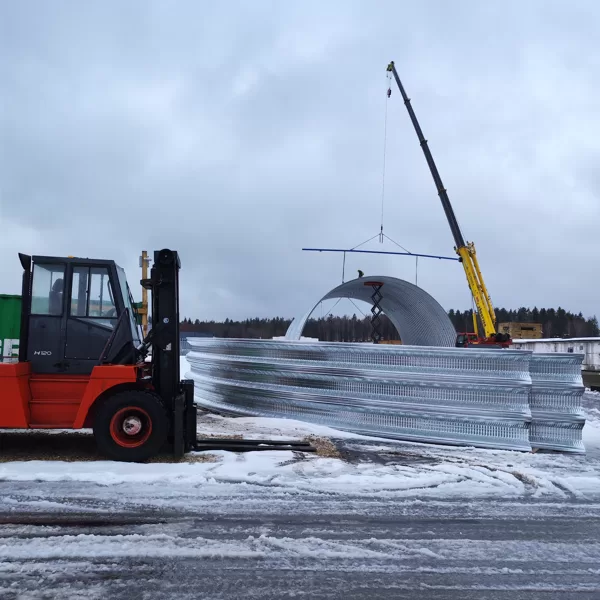 Cinkota tērauda angāra būvniecība būvlaukumā